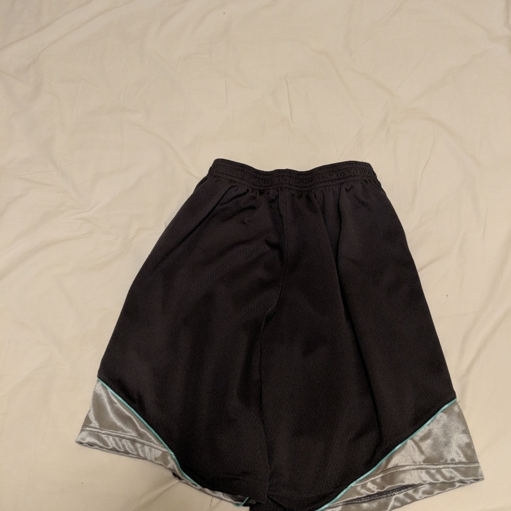 Basketball shorts